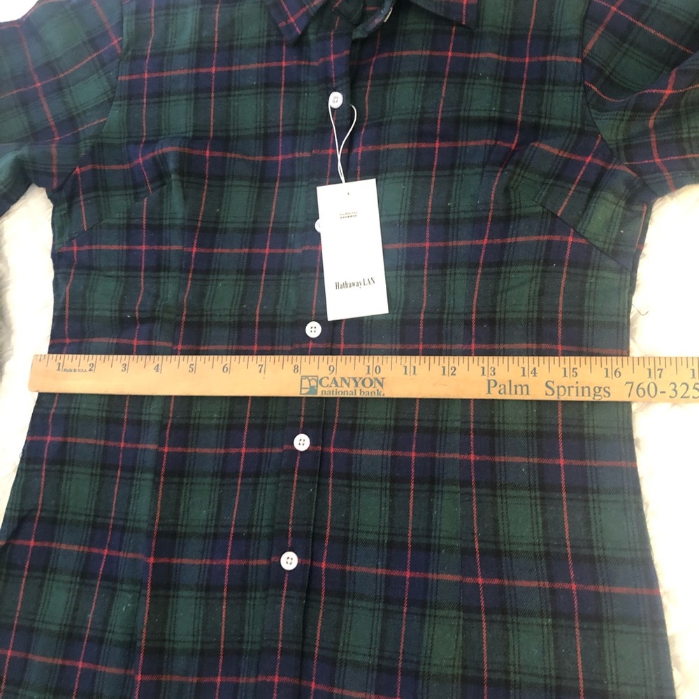 NWT Classic preppy Flannel button down shirt - Picture 7 of 8